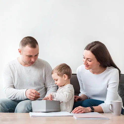 familia con seguro de vida de seguros ejecutivos